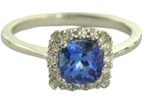 18KW TANZANITE CUSHION RING
