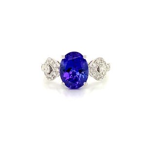18KW TANZANITE OVAL RING