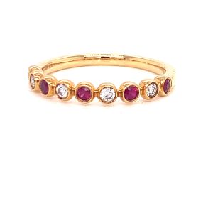 18KY RUBY BAND RING