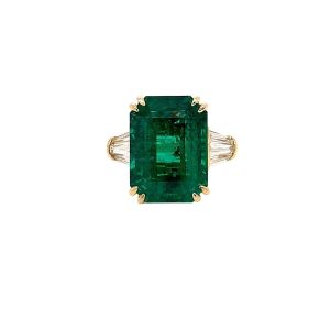 18KY EMERALD OCTAGON RING